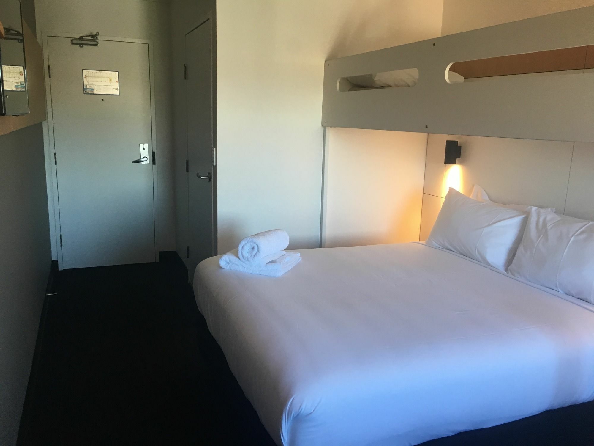 Ibis Budget - Casula Liverpool Luaran gambar